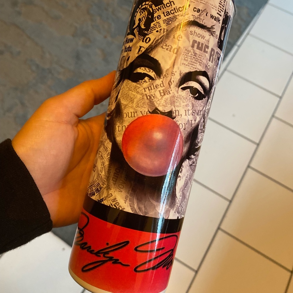 Marilyn Monroe 20oz tumbler